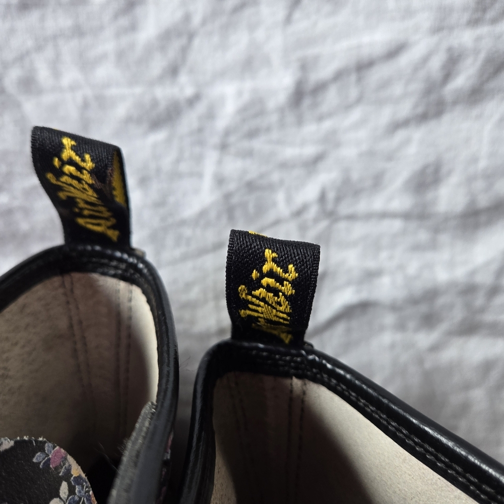 Dr. Marten's Womens Floral Boots - Picture 8 of 10